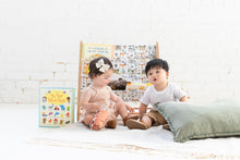 Load image into Gallery viewer, My First Word Book